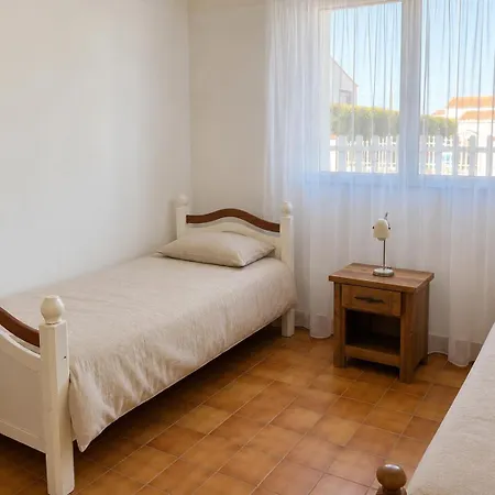 Maison De A 2 Min A Pied Jardin Clos & Garage Les Sables-dʼOlonne